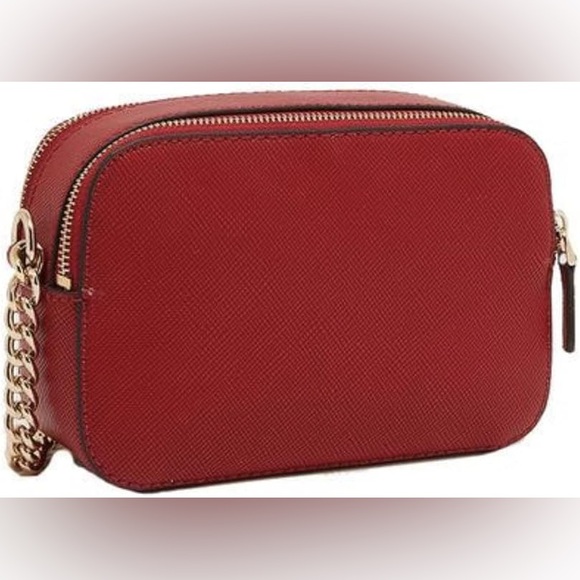 Guess Noelle Camera Roman Crossbody. - Picture 3 of 4